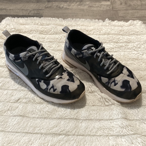 Nike Air Max Thea Woman 6.5 - Picture 2 of 8